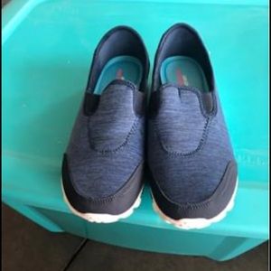 Skechers Memory Foam Shoe